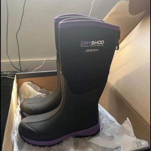 Women Dryshod Boots